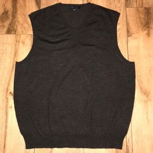 Dark Gray sweater vest | 100% Merino Wool